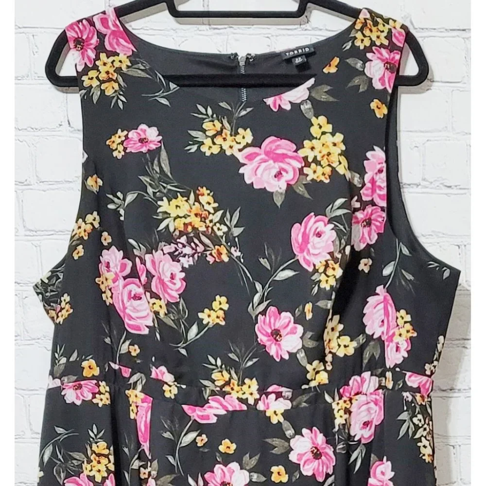 Torrid Black Floral Georgette Maxi Dress 22 - Picture 6 of 12